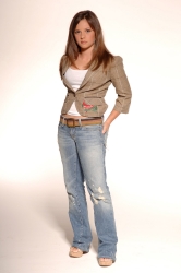 Photos de Mackenzie Rosman - Photoshoot John Sciulli HQ - 28